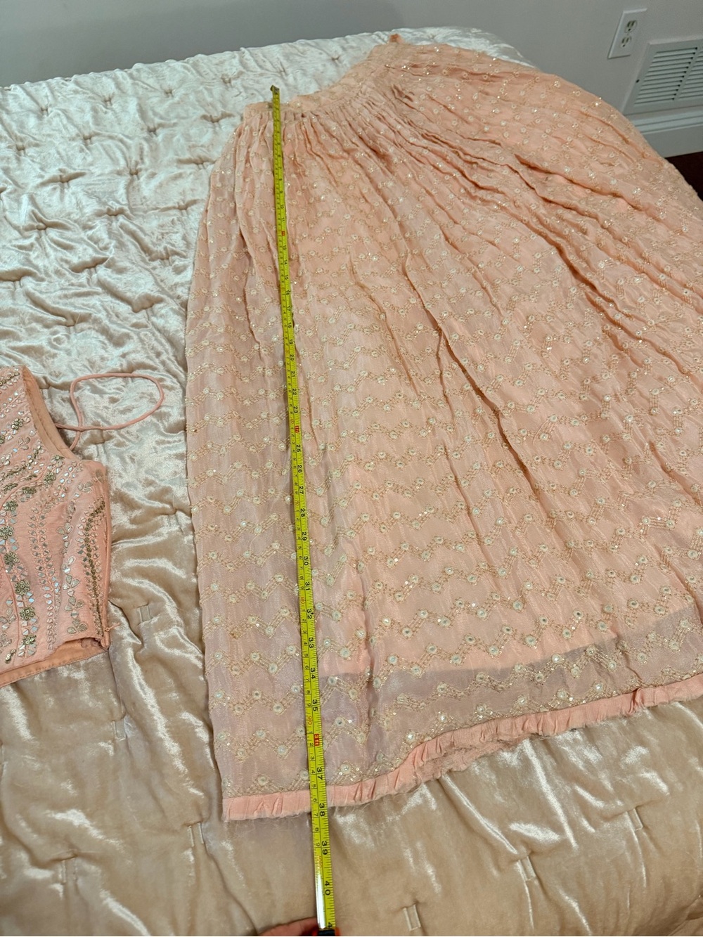 Blush Pink Embellished Lehenga Set size 0 - Picture 14 of 16